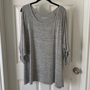 Ava & Viv gray cold shoulder top